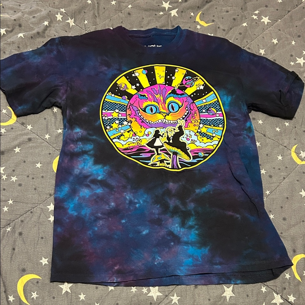 Colorful Graphic Alice in wonderland